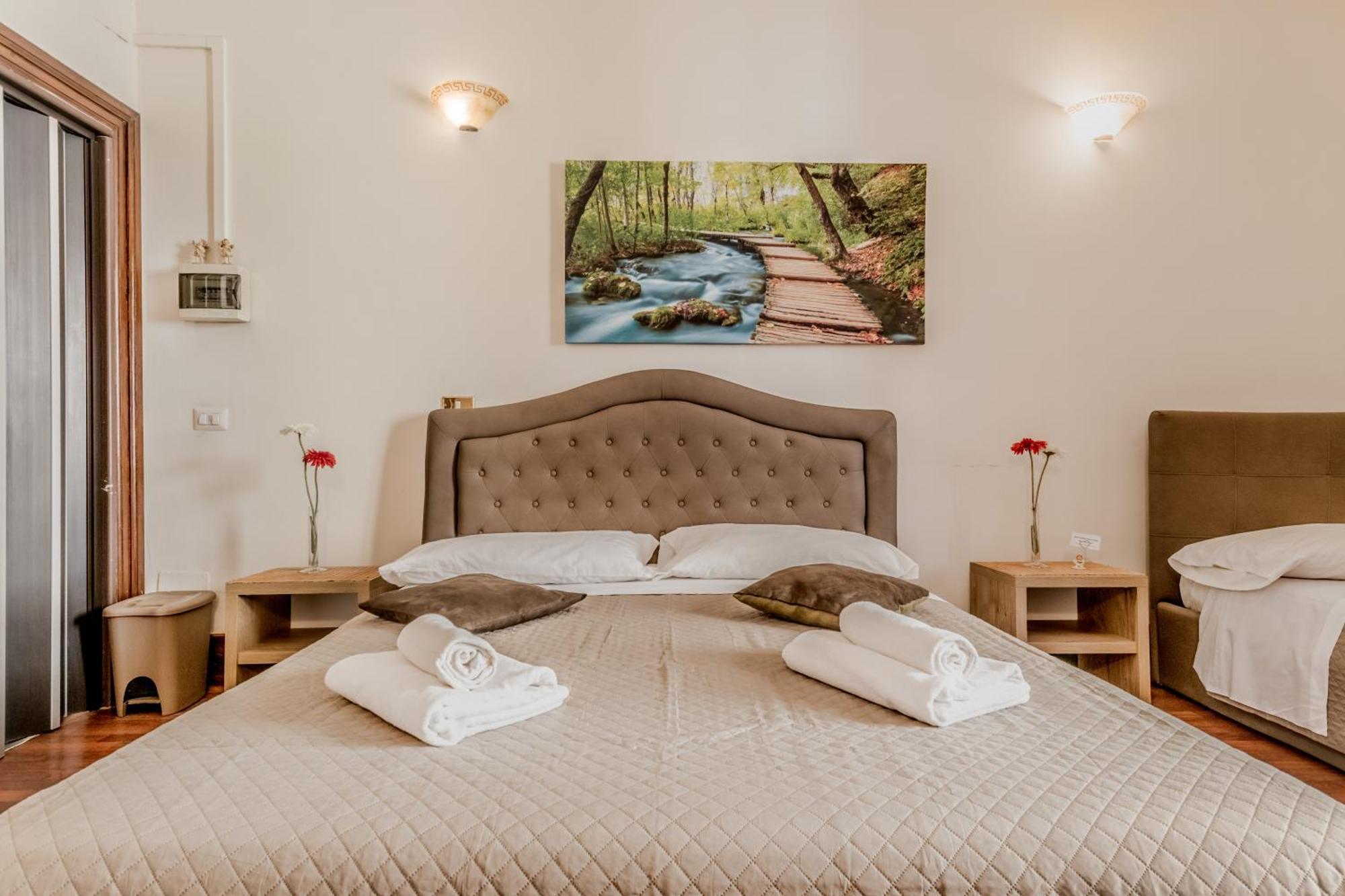 Ariana Luxury Pensión Roma