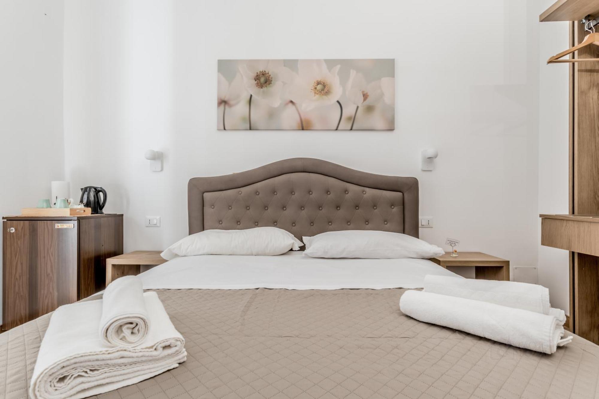 Ariana Luxury Pensión Roma
