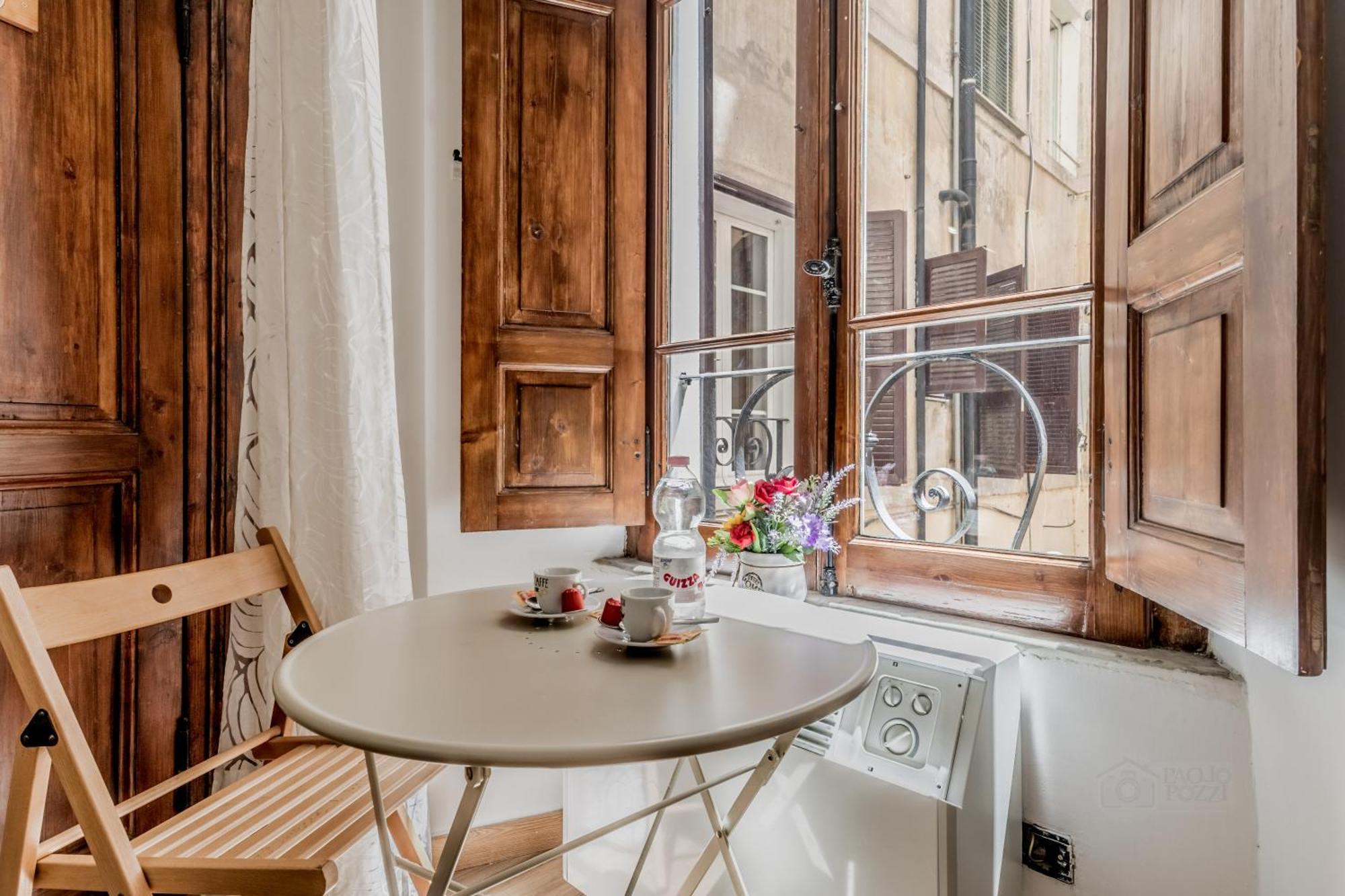 Ariana Luxury Roma